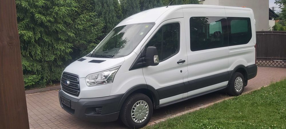 Bus 9 osobowy*Wynajem*Transport osob*Lotnisko KATOWICE* KRAKÓW* BERLIN