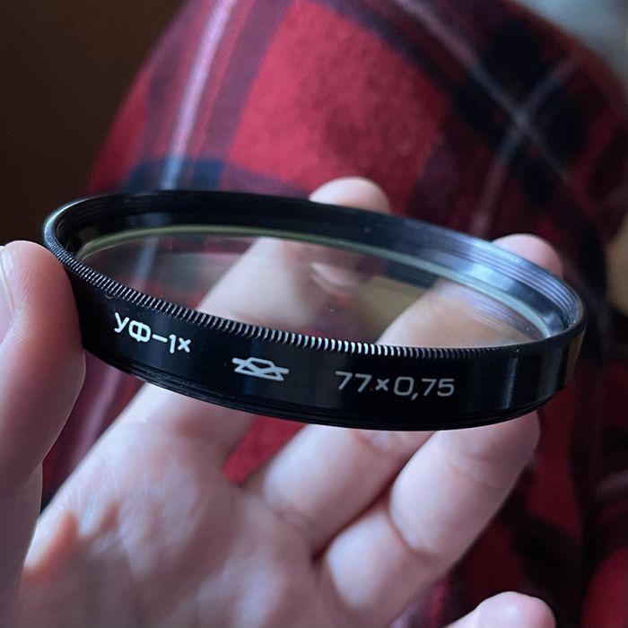 Захисний УФ фільтр 77мм