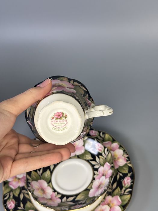 Вінтажне трио Royal Albert “Alberta Rose” (1975)