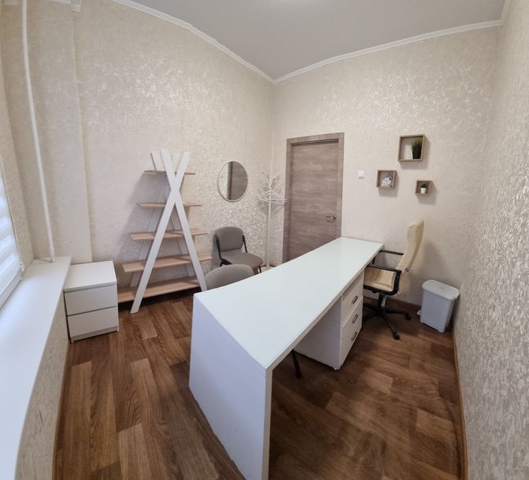 Оренда приміщення для  б'юті послуг - манікюр.