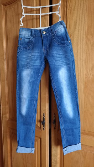 Одяг для дівчинки 140-146. Куртка зимова, джогери,худі