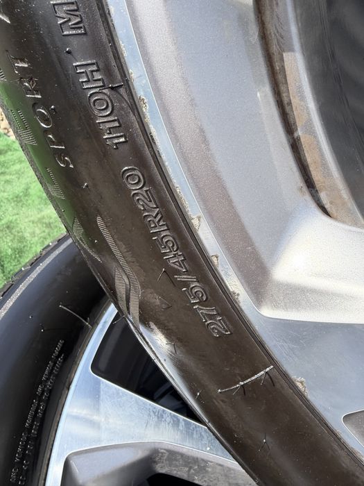 комплект одношироких шин з дисками BMW X5 X6 X3 G05 G06 G01 5x112 R20