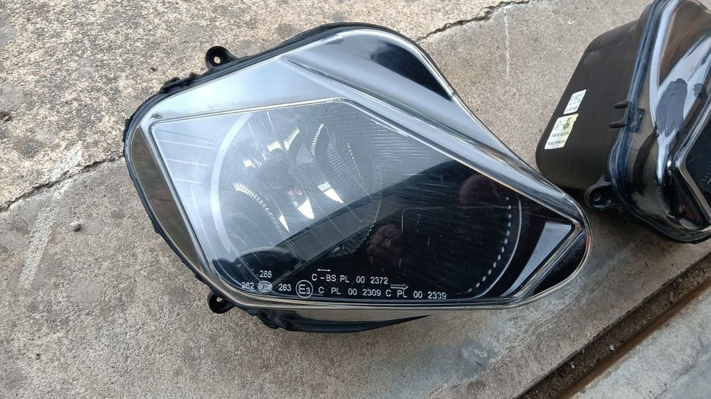 Faróis derbi gpr 50 racing de 2007 oticas