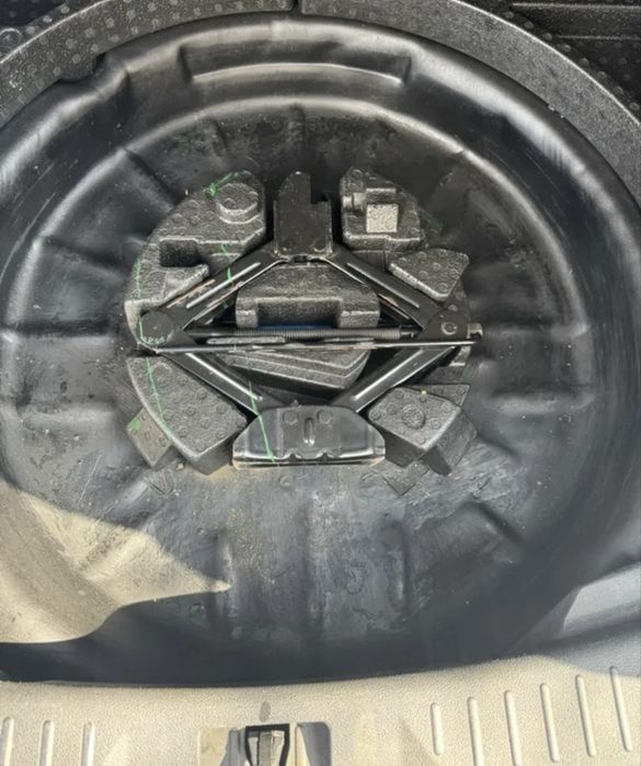 Продам Ford escape 2012