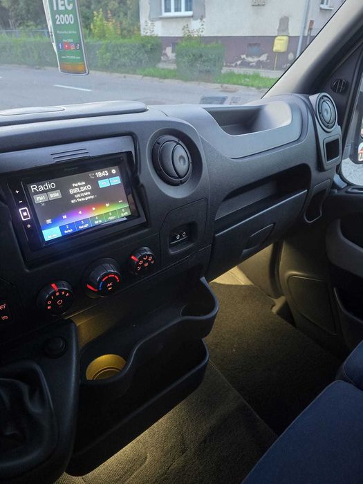 Sprzedam Renault Master Autolaweta 2010r