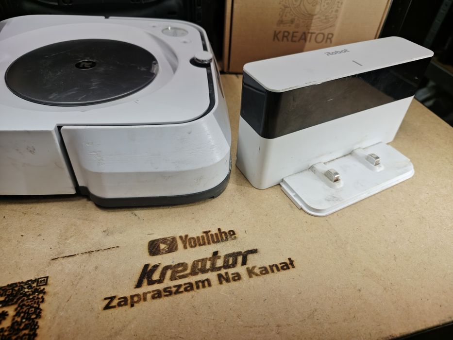 Ładowarka iRobot Braava Jet m6 + robot bez baterii i zbiornika