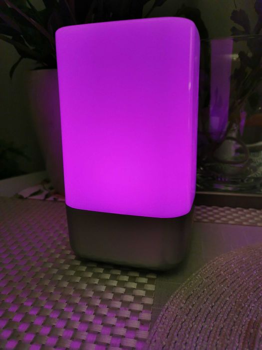 Budzik-lampka Raguso z symulacją wschodu słońca