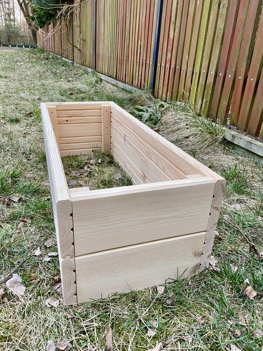 Wiosna nadchodzi – czas na ogród! Donice i warzywniki z litego drewna