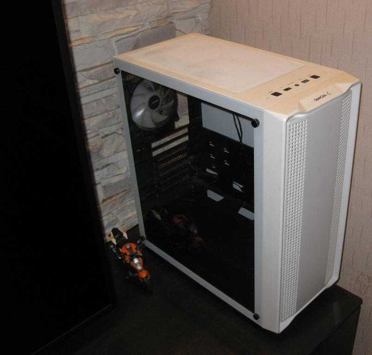 Корпус Deepcool CC560 V2 Tempered Glass
