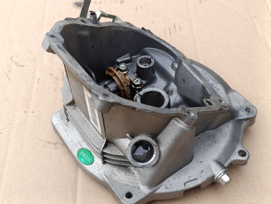 Miska olejowa karter dolny blok silnika NP130D do kosiarki spalinowej EINHELL GC-PM 46 / 4 S