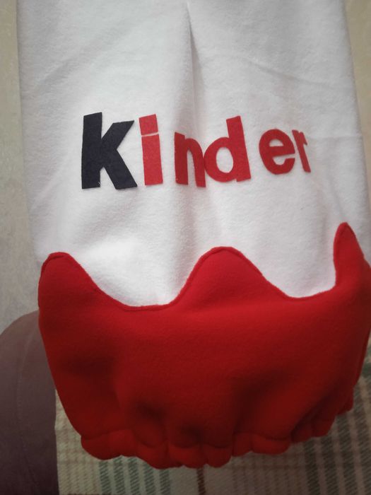 Новорічний костюм кіндер сюрприз, на зріст 98-104