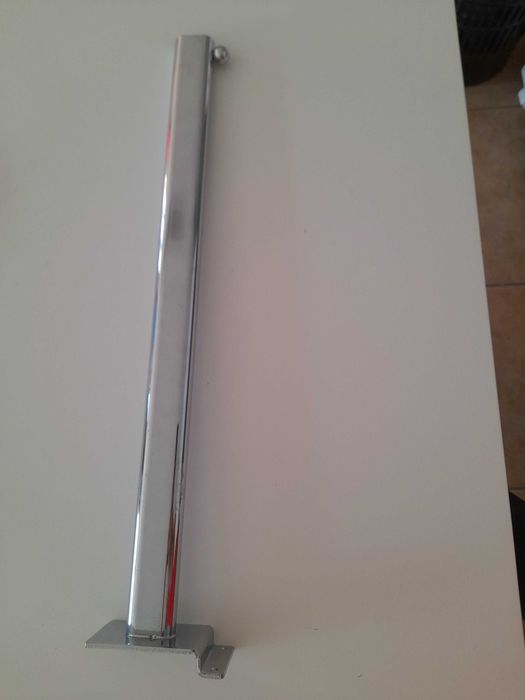 Gancho simples de parede (médio)