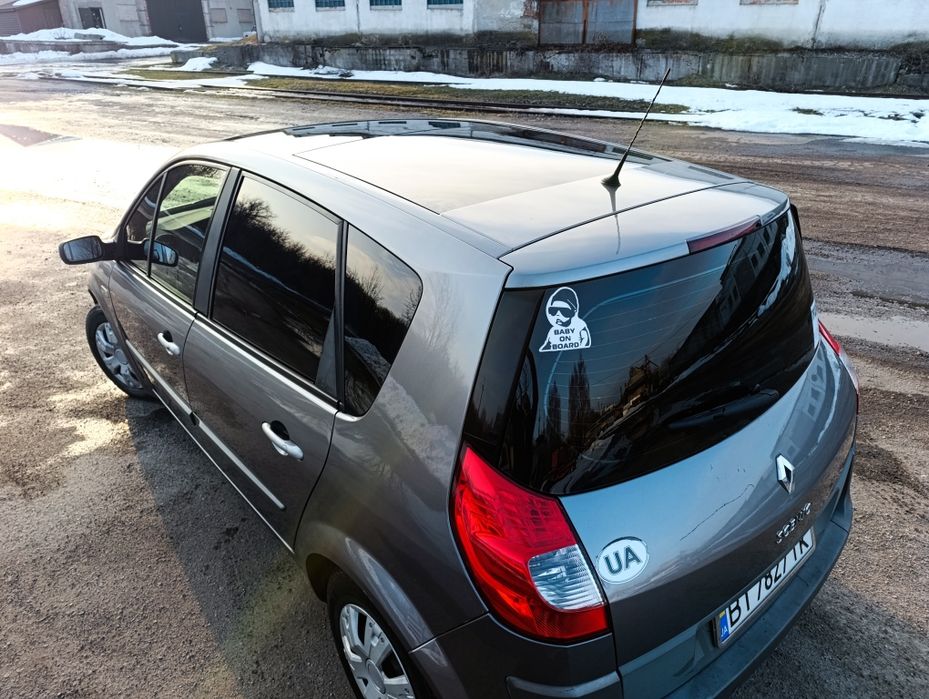 Renault Scenic II 2008 року 1.5 Дизельний Рено Сценік