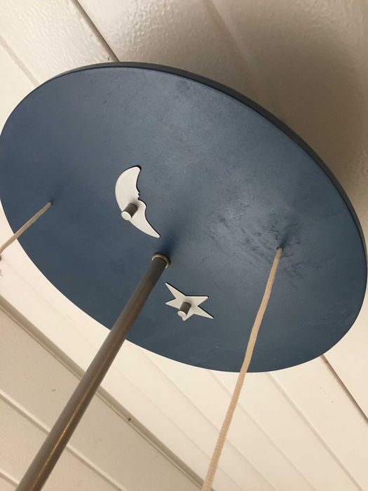 Candeeiro para quarto de criança