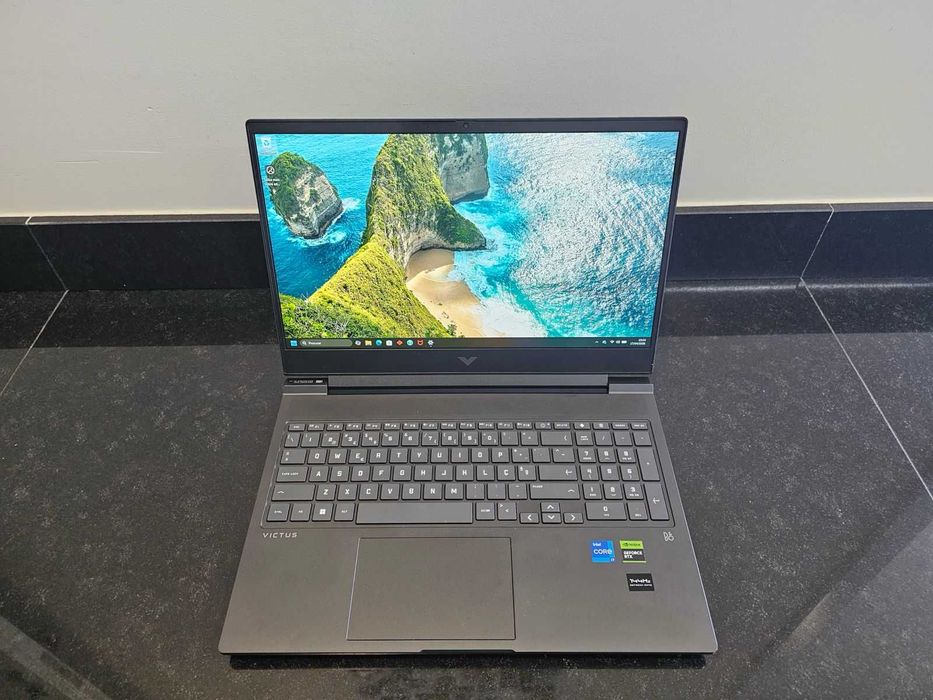Portátil Gaming HP Victus 16