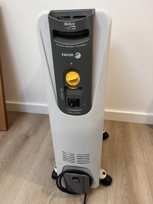 Aquecedor a óleo Fagor