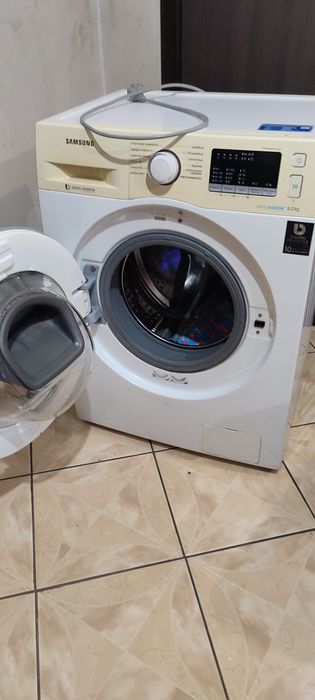 Стиральная машина Samsung