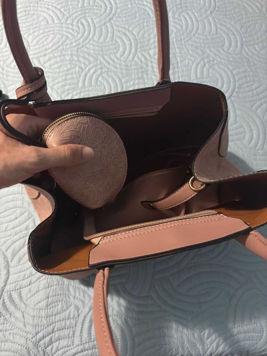 Mala Senhora rosa c/bolsas