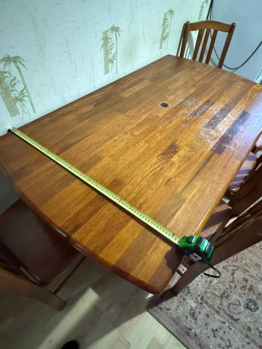 Кухонний стіл дерев'яний та стільці 4 шт вживане