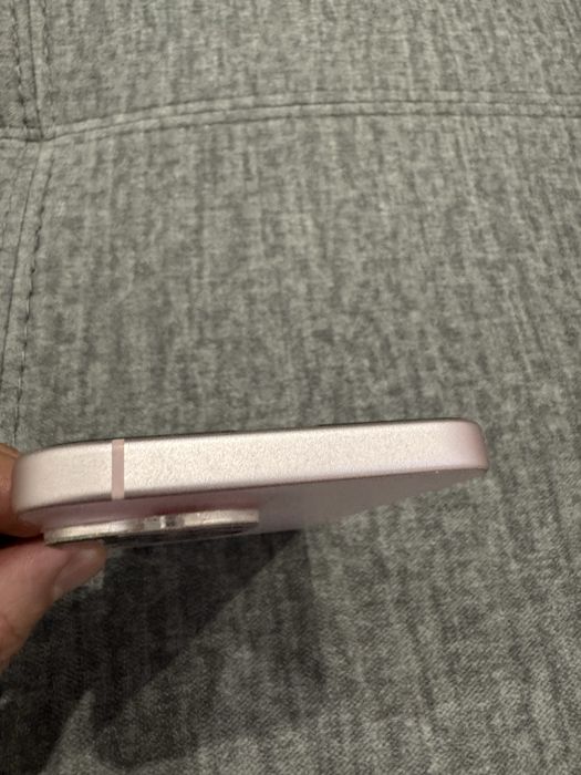 iPhone 15 128gb Pink Icloud Lock (На запчасти)
