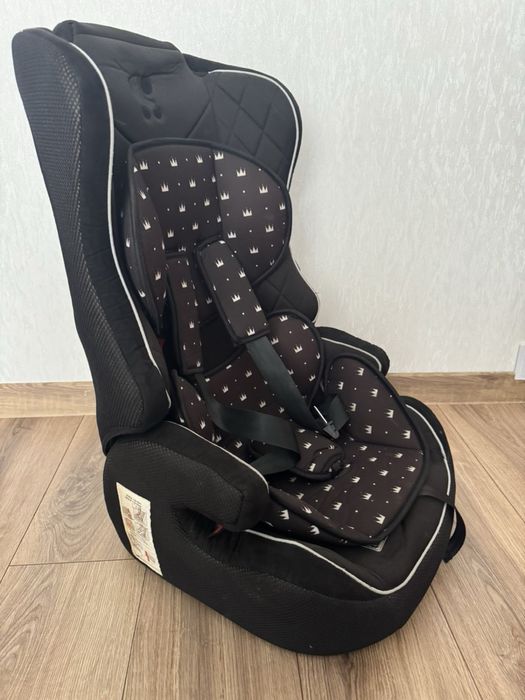 Дитяче автокрісло 9-36 kg + бустер