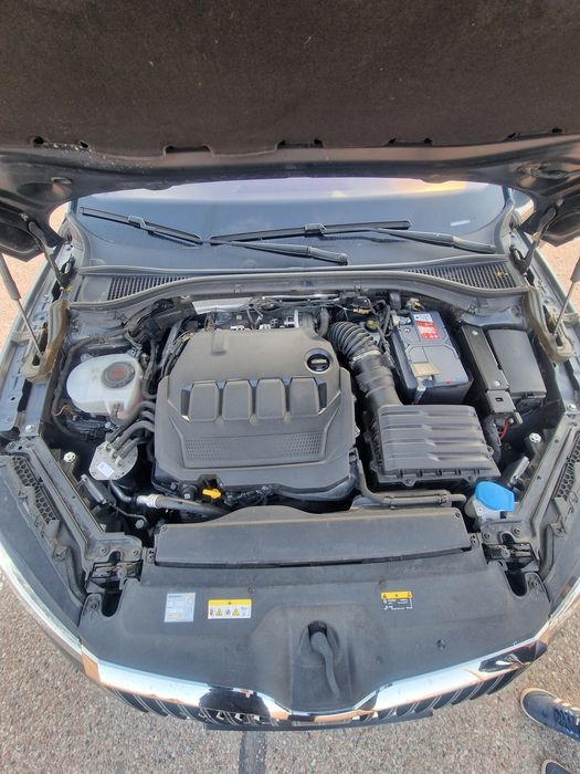 Skoda superb lift