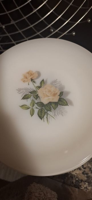 Pratos Arcopal Vintage Anos 70