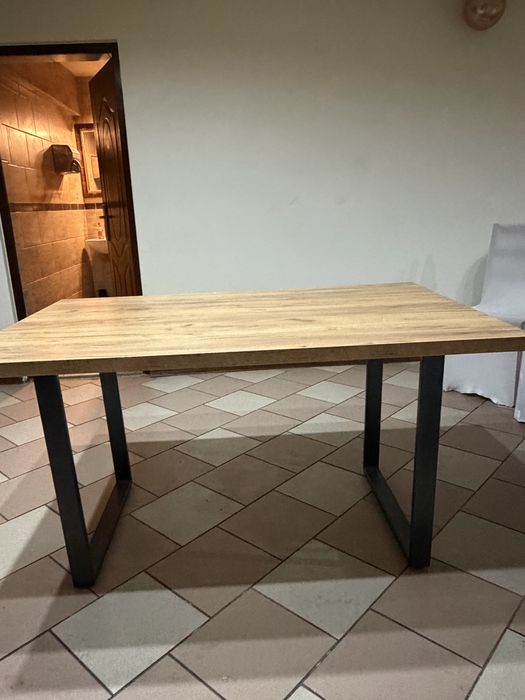 Stoły do kuchni itp