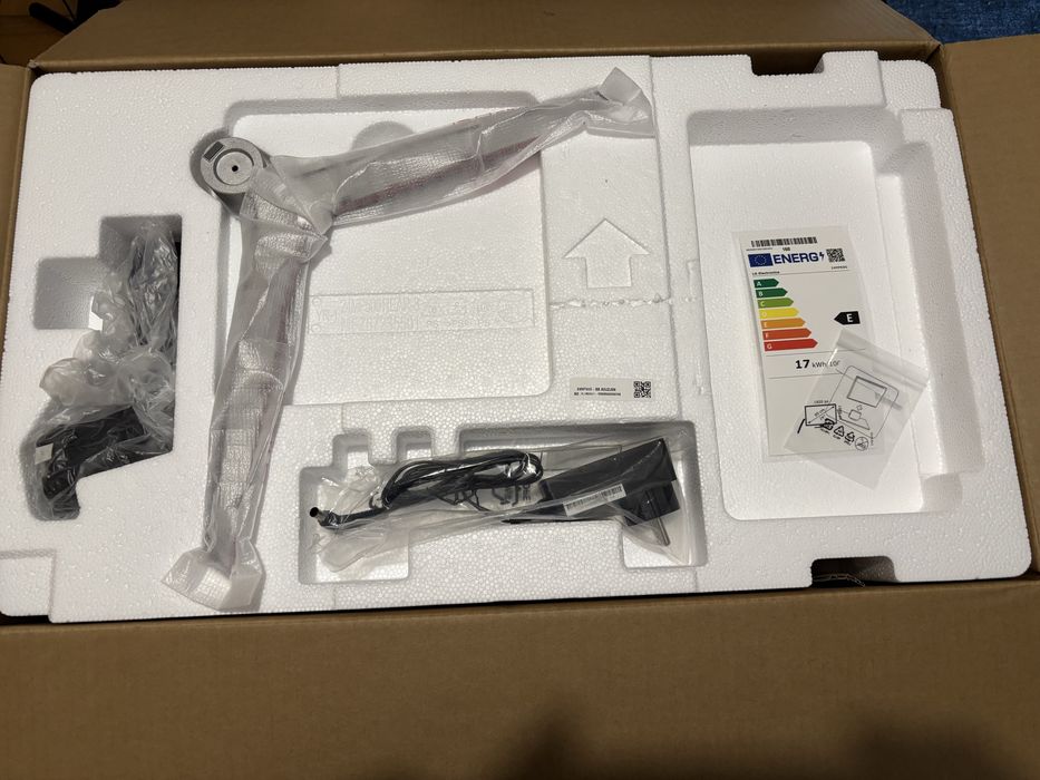 Ecrã IPS Full HD de 24" com AMD FreeSync com defeito na imagem64584680985731122