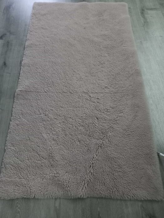 Tapete pelo rosa 80*1.50