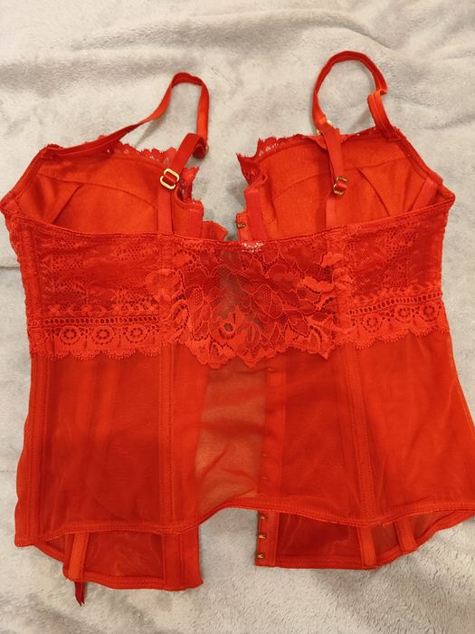 Czerwony gorset bielizna seksowną erotyczna haftki ramiączka regulowan