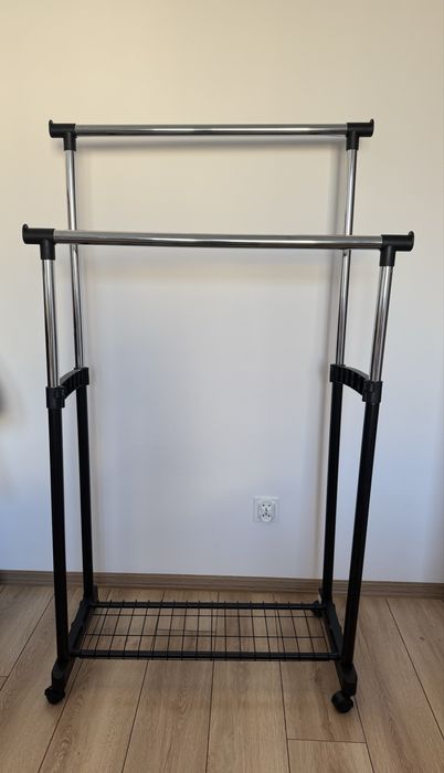 Stojaki na ubrania GUDME