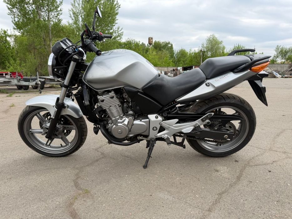 Продам мотоцикл HONDA CBF500