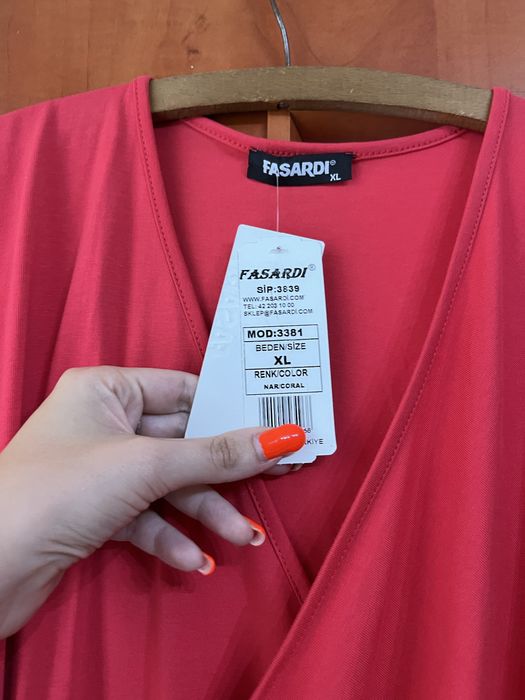 Sukienka koralowa z metka rozmiar XL