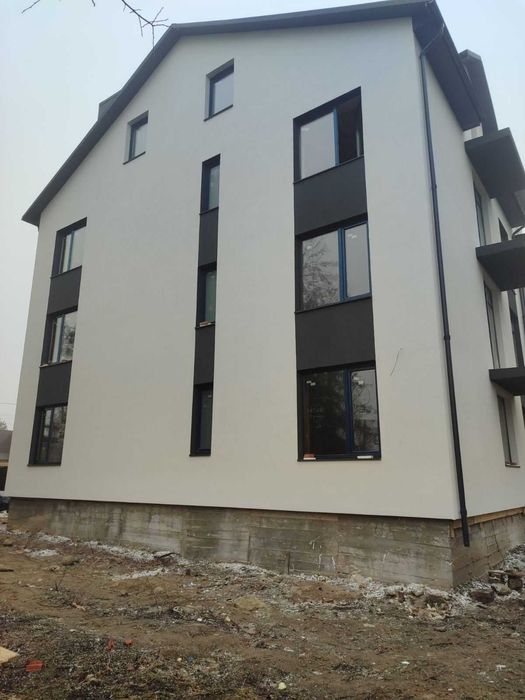 3-кімнатна квартира в будинку. 650у.о./м².