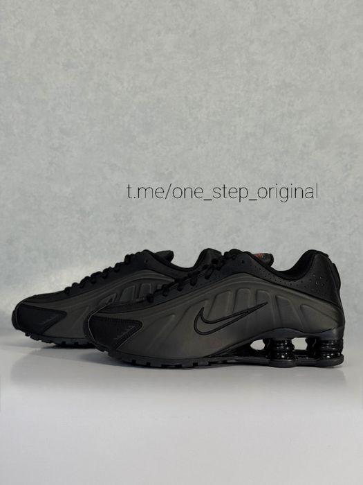 Nike Shox R4 (art. CW2626 003) оригінал!!!