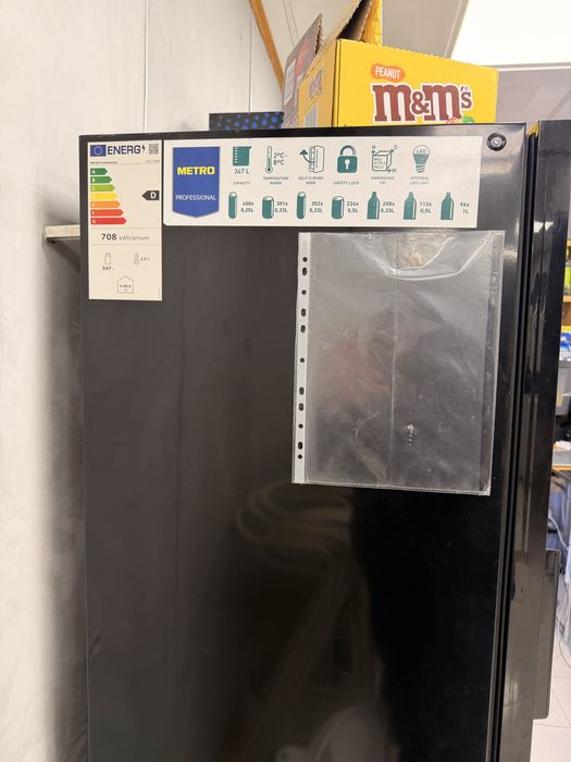 Frigorífico Expositor Metro - Porta de Vidro.