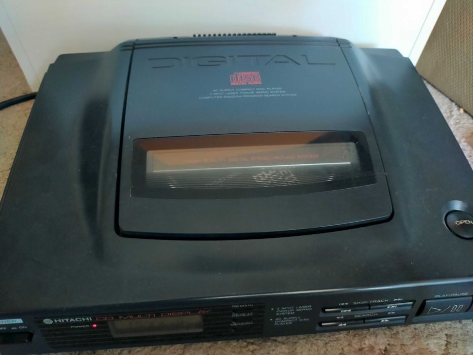 Hitachi DA-W600    Lata 80 CD Player  Rarytas!