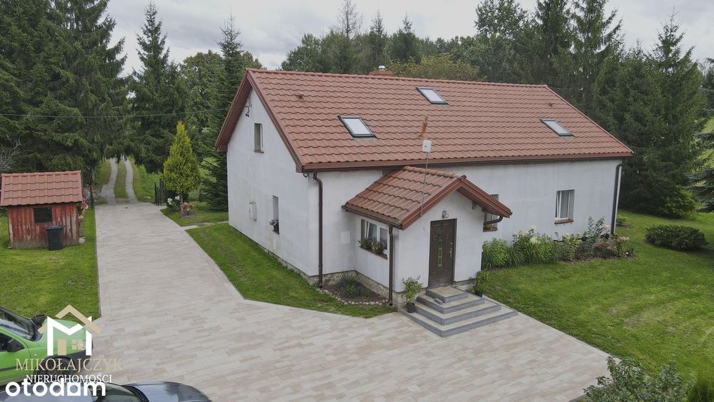 Kuća, 94 m², plac 7 m²