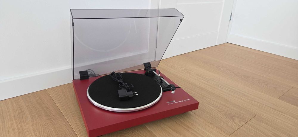 gramofon Thorens - Music on Vinyl Edition