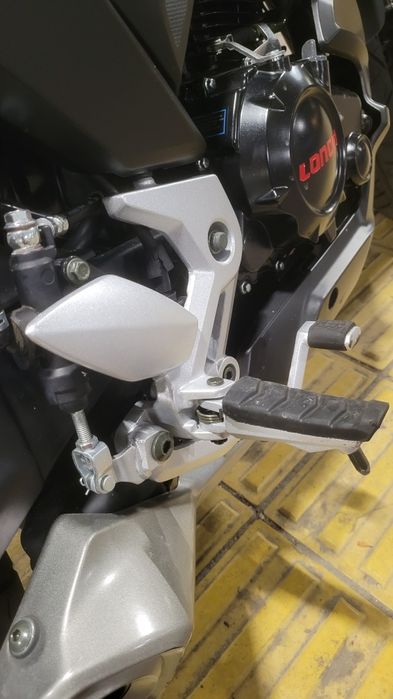 Мотоцикл Loncin LX250-15 CR4