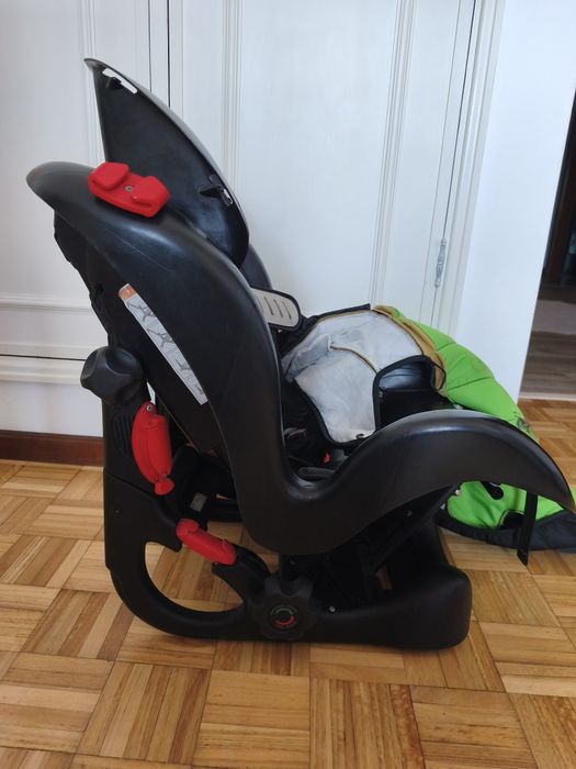 Cadeirinha automóvel para bebe