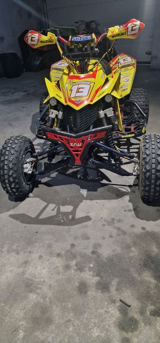 Suzuki LTZ k9 com extras