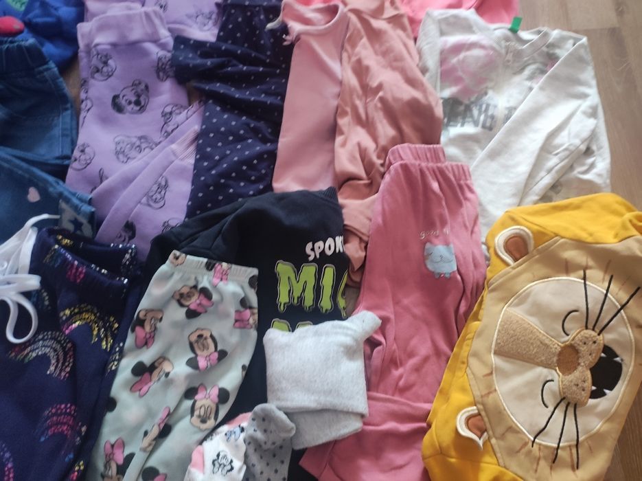 Пакет одягу для дівчинки теплий 98 розмір