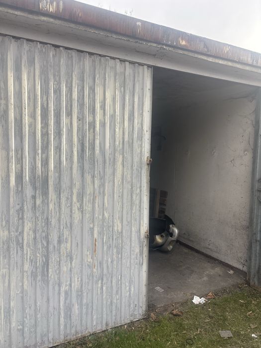 Garaż  murowany Dabrowa Gornicza 1 Maja 12,5m2