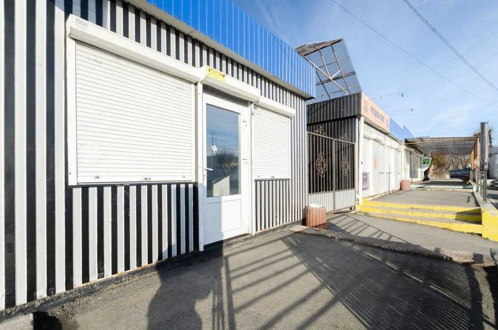 ФАСАД! Здається в оренду приміщення 19 м2 в селі Крюківщина.