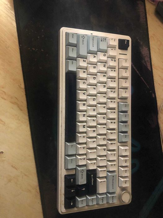 Механическая клавиатура Aula F75 | RGB | Hot-swap | Отличное состояние