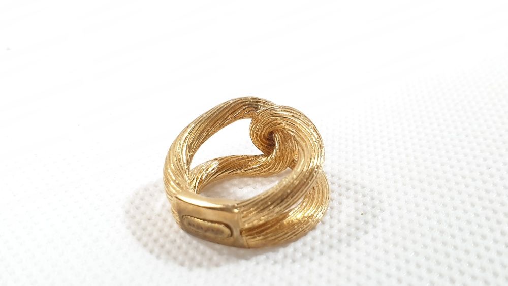 Pozłacany pierścień damski Hugo Boss, rozmiar 52