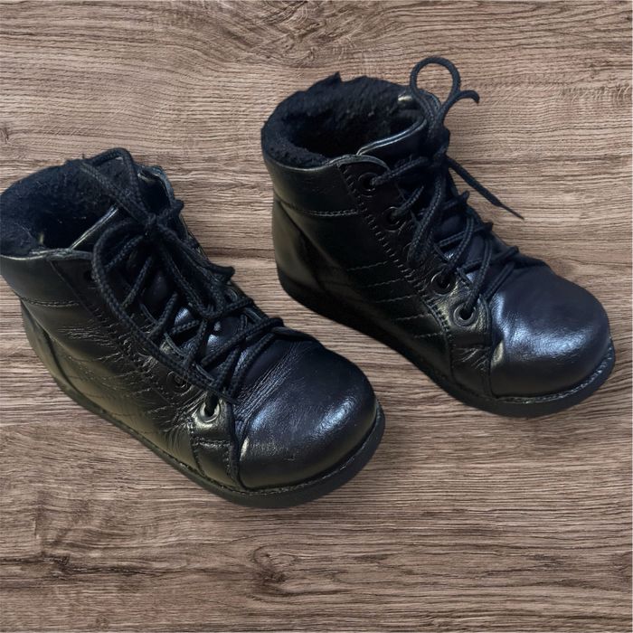 Шкіряні зимові ботинкі доя хлопчика на ногу 16 см