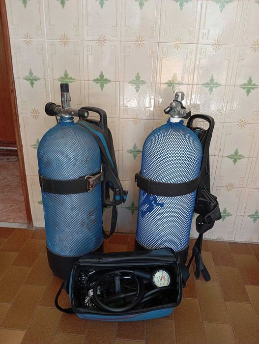 Conjunto Garrafas de mergulho e regulador de mergulho (Détenteur)